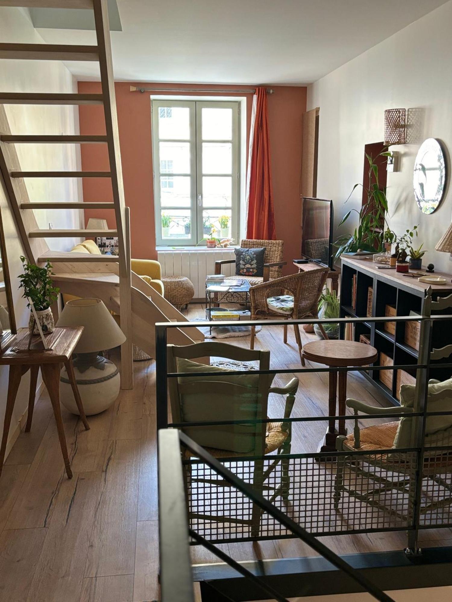 La Maison D'aromarie Homestay *